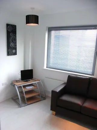 Najj Leeds (West Yorkshire)